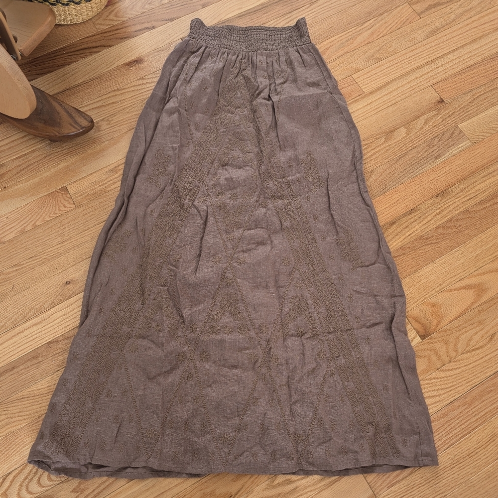 100% Linen Boho Embroidered Maxi Skirt - Taupe Small